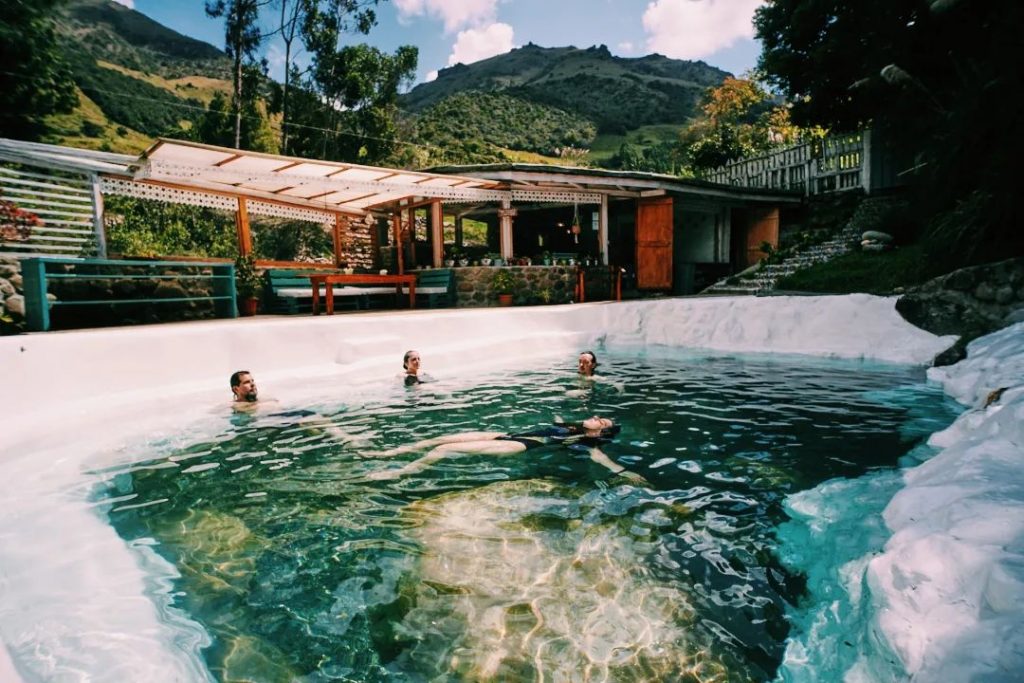 295108896 1453513788410193 6058046716858748631 n 1024x683